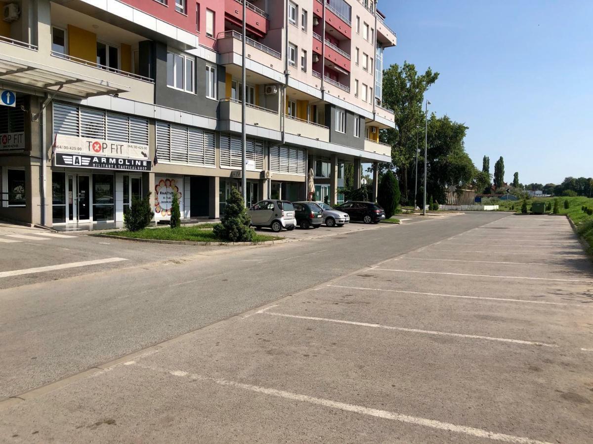 Tamis Kapija Apartment Pancsova Kültér fotó